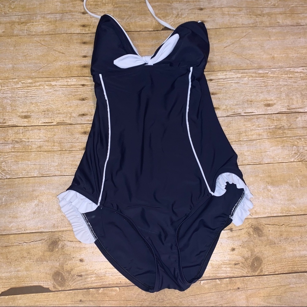 VM Bathing suit - Picture 3 of 4